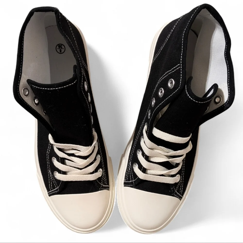 👟 Classic Black High Top Canvas Sneakers Size 8 – New! - Picture 1 of 7